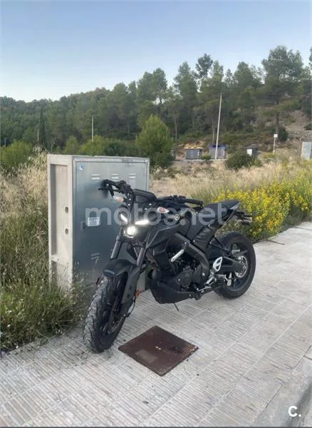 Yamaha MT-125 – Vista 4