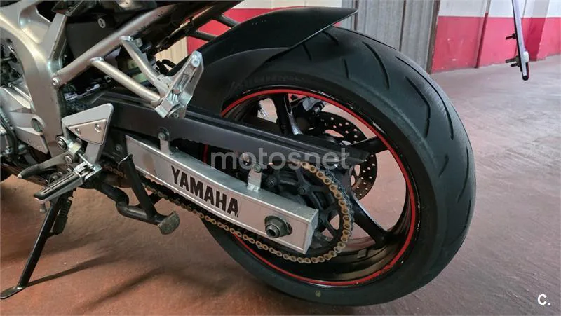 Yamaha FZ6 N – Vista 7