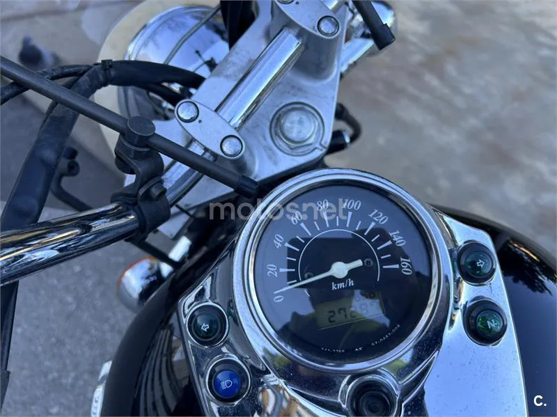 Suzuki Intruder 250 LC – Vista 3