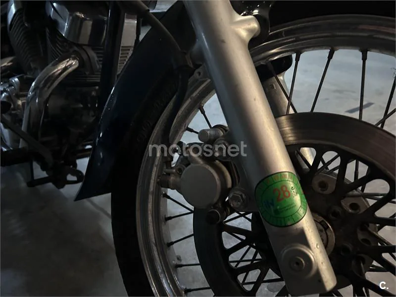 Suzuki Intruder 250 LC – Vista 8