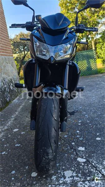 Kawasaki Z750 – Vista 3
