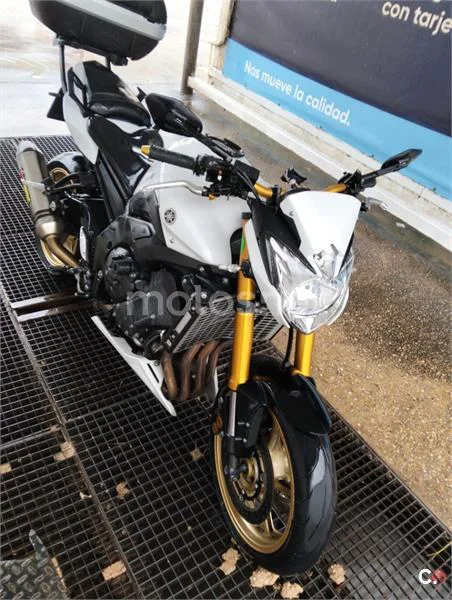 Yamaha FZ8 N – Vista 6