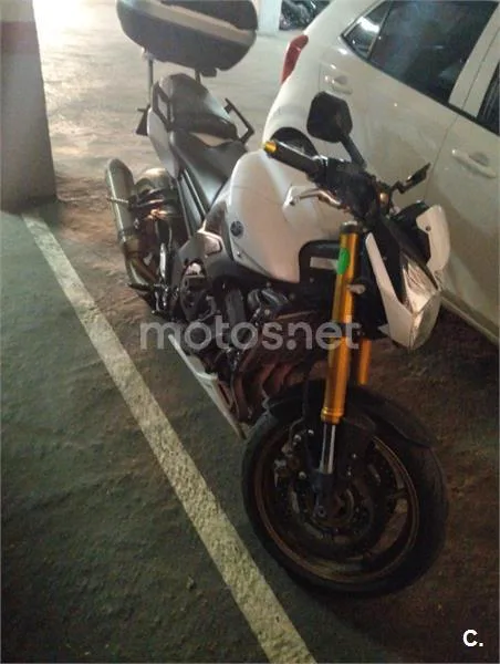 Yamaha FZ8 N – Vista 7