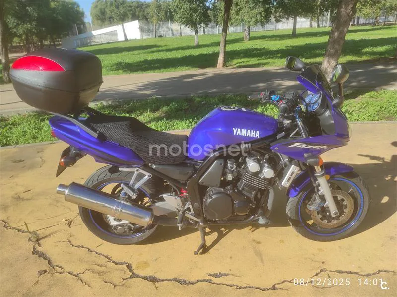 Yamaha FZS 600 Fazer 2000 € 2002 Sevilla - 2