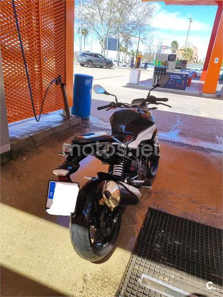 BMW G 310 R – Vista 2