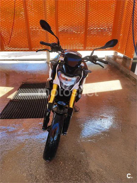 BMW G 310 R – Vista 3