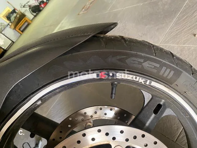 Suzuki V-Strom 650 – Vista 10