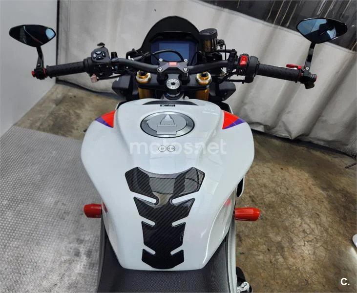 Aprilia Tuono V4 1100 Factory – Vista 7