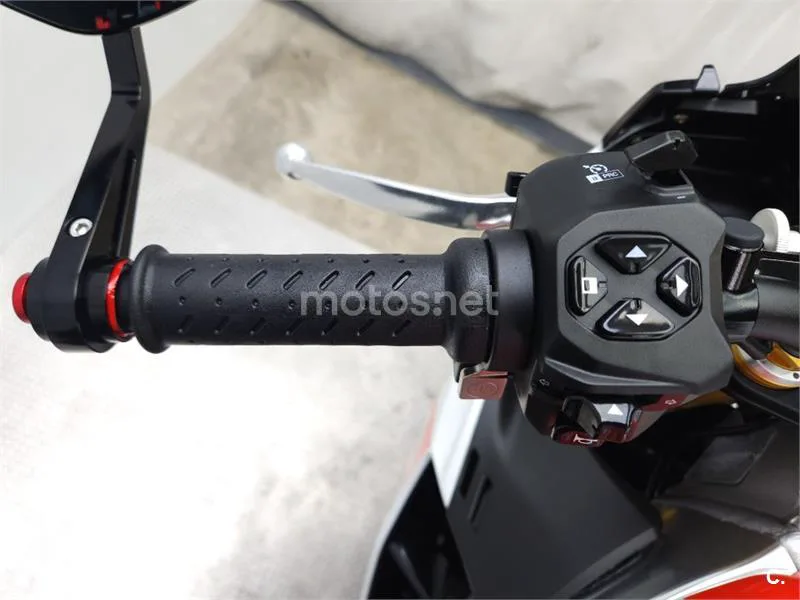 Aprilia Tuono V4 1100 Factory – Vista 9