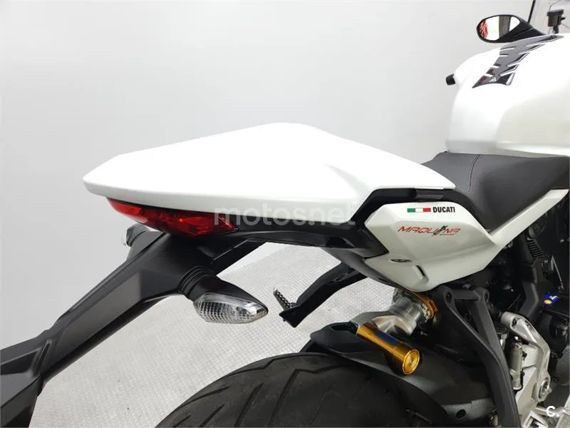 Ducati SuperSport – Vista 15