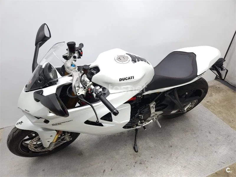 Ducati SuperSport – Vista 18
