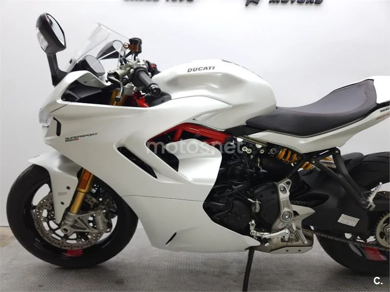 Ducati SuperSport – Vista 21