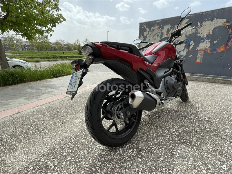 Honda NC 750 S – Vista 7