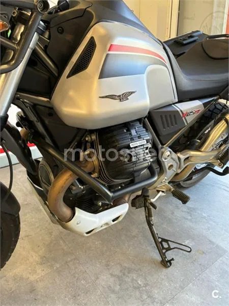 Moto Guzzi V85 TT – Vista 5