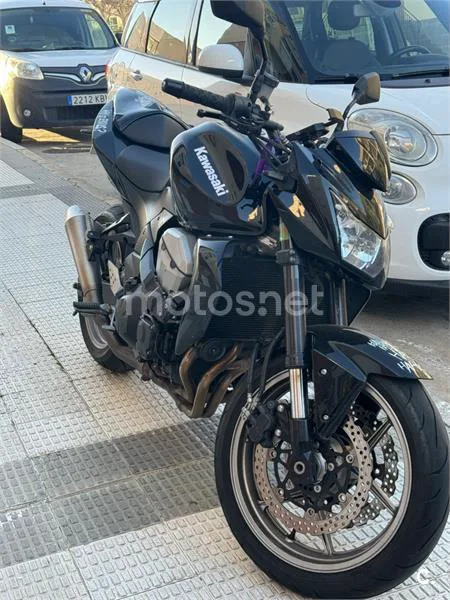 Kawasaki Z 750 – Vista 4