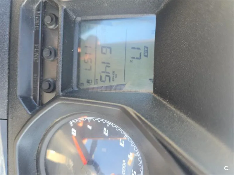 Kymco Super Dink 125 – Vista 8