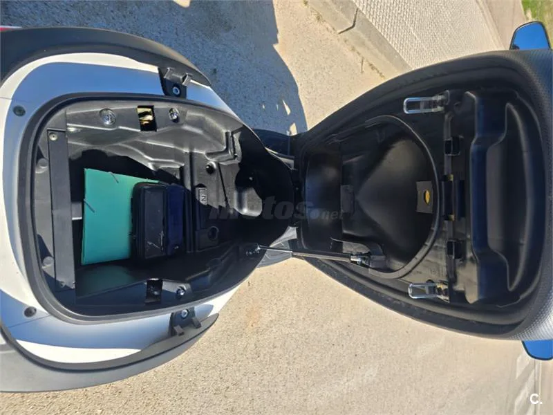 Kymco Super Dink 125 – Vista 10