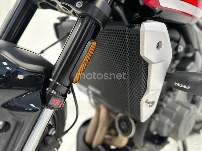 Triumph Trident 660 – Vista 20
