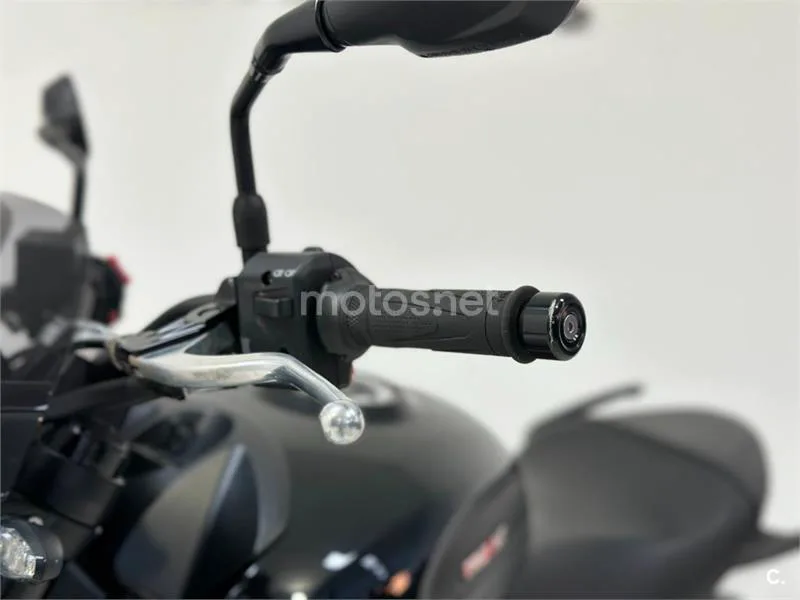 Triumph Trident 660 – Vista 23