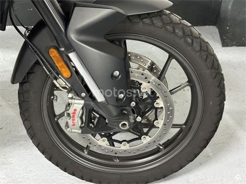 Triumph Tiger 900 – Vista 17
