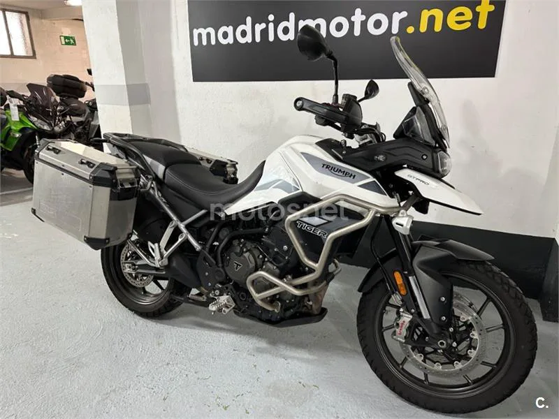 Triumph Tiger 900 – Vista 3