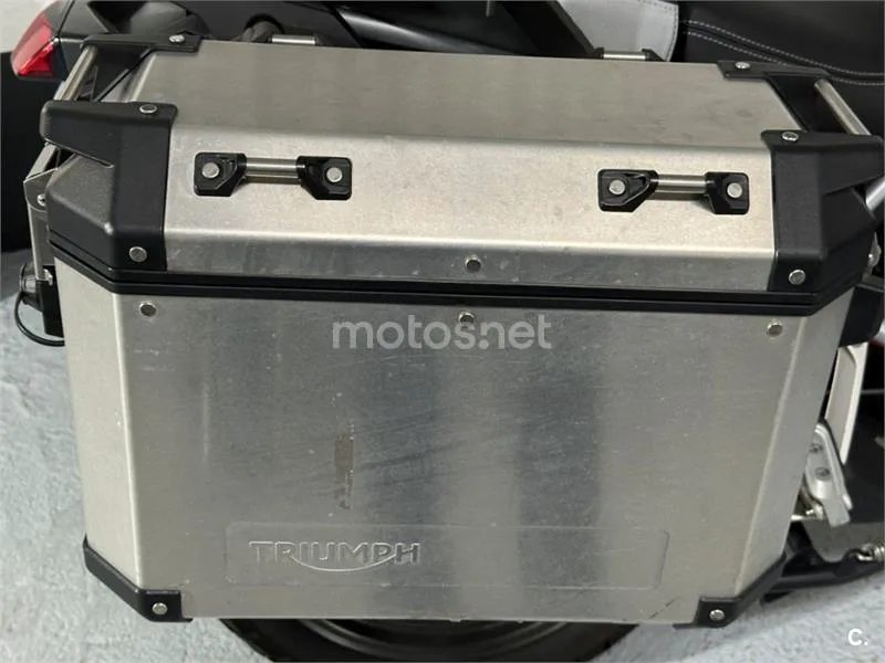 Triumph Tiger 900 – Vista 21