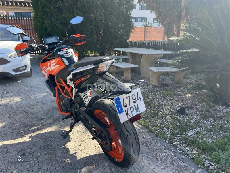 KTM 390 – Vista 4
