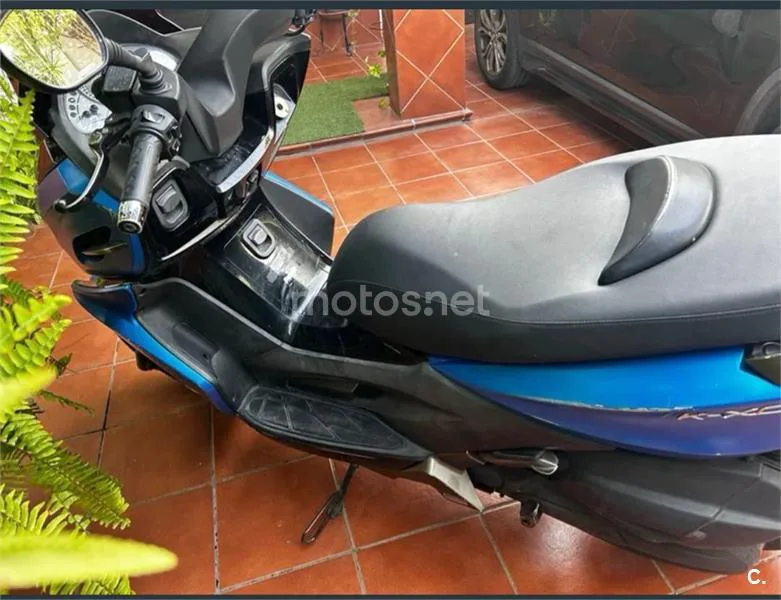 Kymco K-XCT 125i – Vista 3