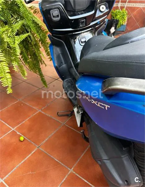 Kymco K-XCT 125i – Vista 5