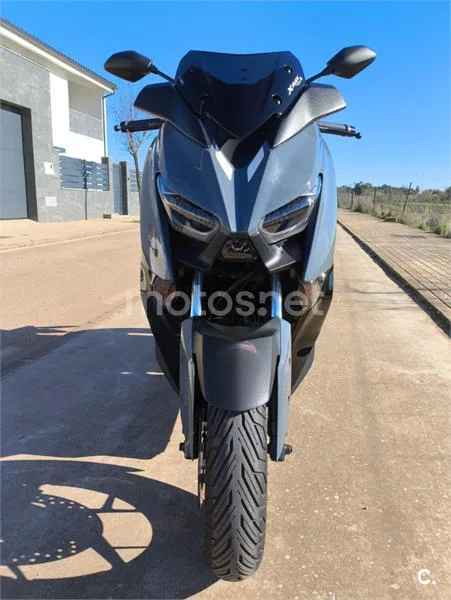 Yamaha XMAX 300 – Vista 3