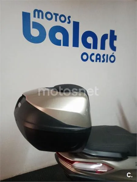 Piaggio MP3 400 – Vista 7
