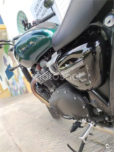 Triumph Speed Twin 900 – Vista 9