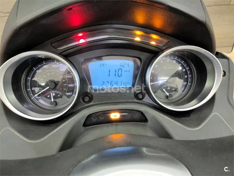 Piaggio MP3 – Vista 13