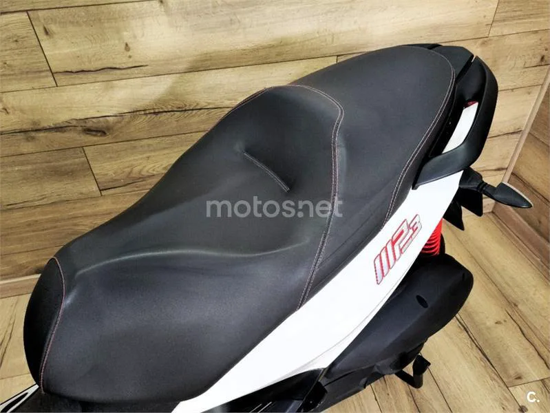 Piaggio MP3 – Vista 16