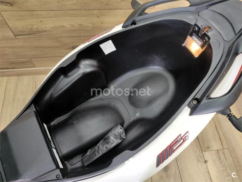 Piaggio MP3 – Vista 17