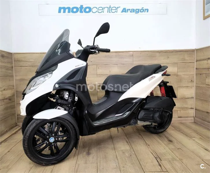 Piaggio MP3 – Vista 5