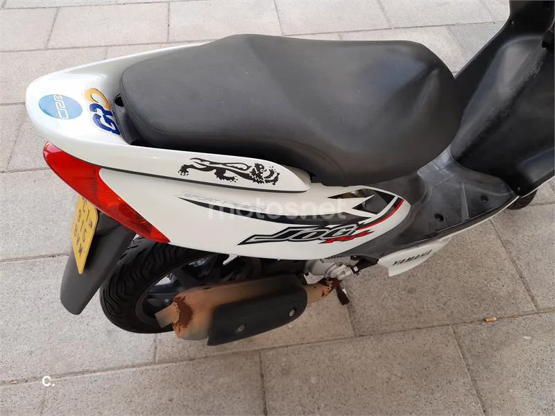 Yamaha Jog 50 R – Vista 8