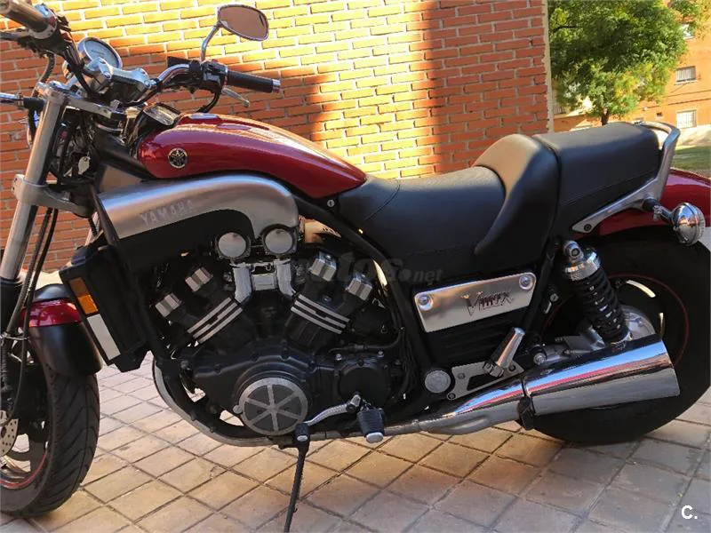 Yamaha V-Max 1200 – Vista 4