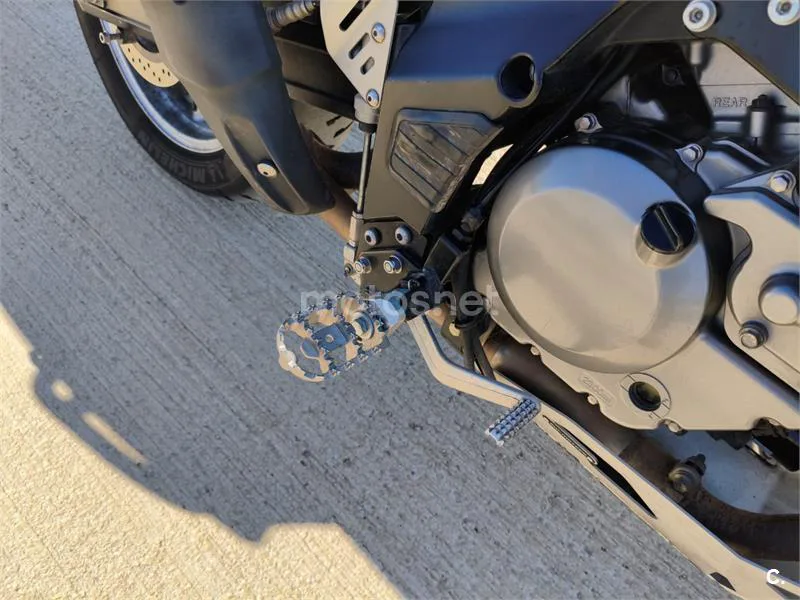 Suzuki V-Strom 650 – Vista 6