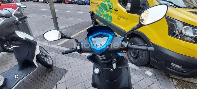 Kymco Agility City 125 – Vista 2