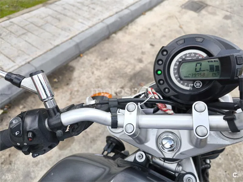 Yamaha FZ6 – Vista 2
