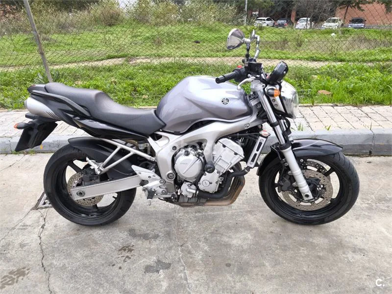 Yamaha FZ6 – Vista 4