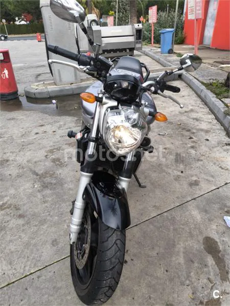 Yamaha FZ6 – Vista 6