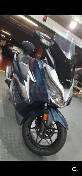 Honda Forza – Vista 2