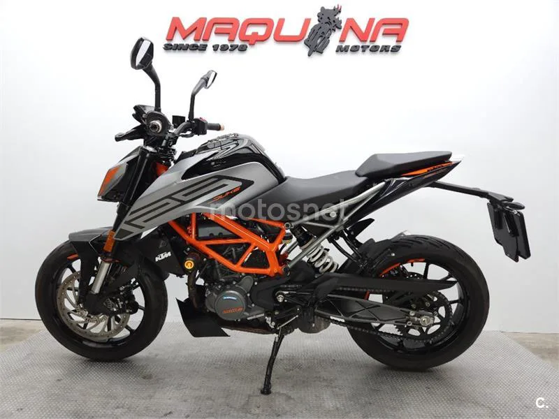 KTM 125 – Vista 14