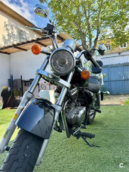 Suzuki Marauder 250 1250 € 1999 Navarra - 1