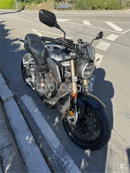 Honda CB 650 R – Vista 2