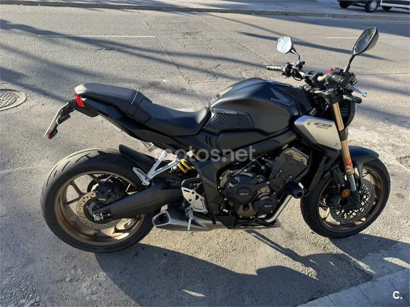 Honda CB 650 R – Vista 3