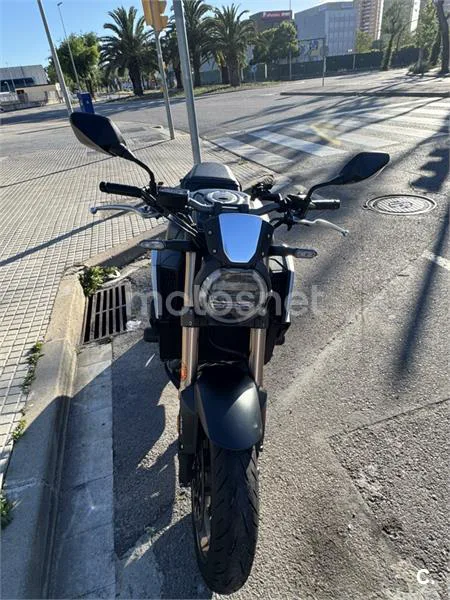 Honda CB 650 R – Vista 5