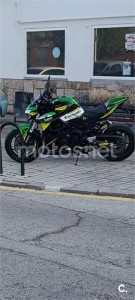 Kawasaki Z 900 – Vista 3